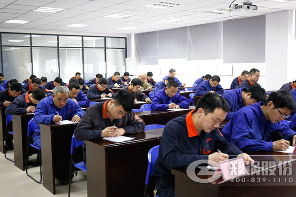 豪门国际股份铆焊工交锋