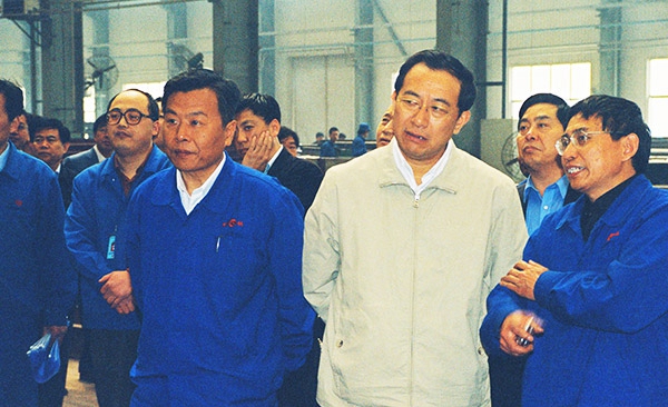 原河南省委常委、郑州市委书记王文超在公司车间调研